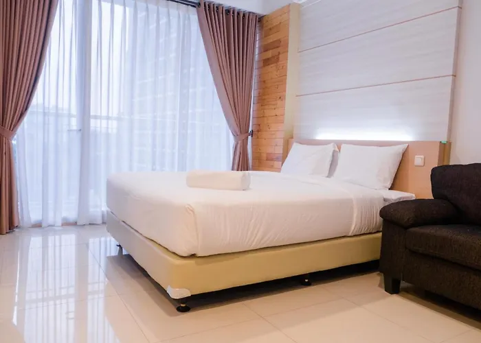 Comfy Studio At Dago Suites Apartment By Travelio